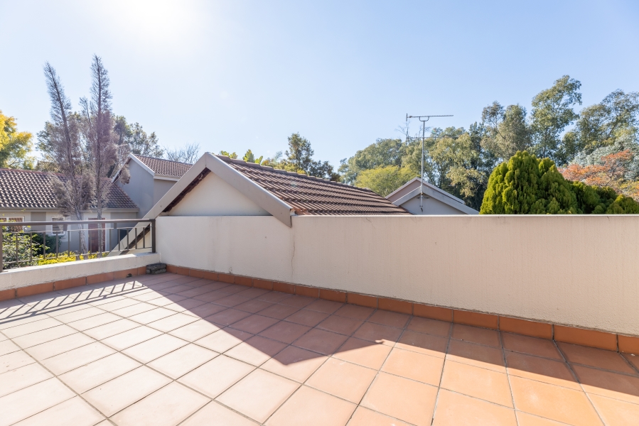 2 Bedroom Property for Sale in Douglasdale Gauteng