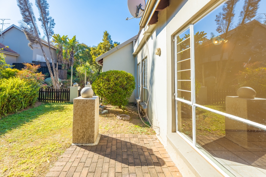 2 Bedroom Property for Sale in Douglasdale Gauteng