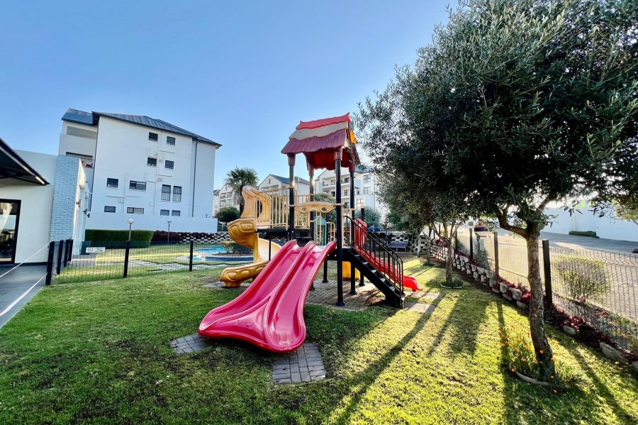 1 Bedroom Property for Sale in Bryanston Gauteng