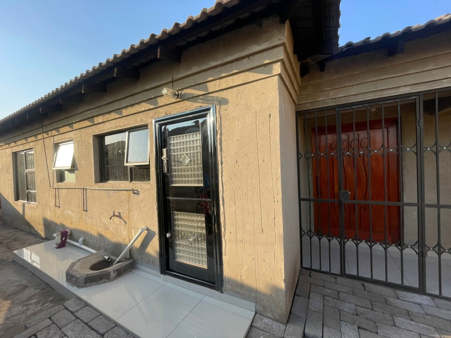 3 Bedroom Property for Sale in Vanderbijlpark CE 4 Gauteng
