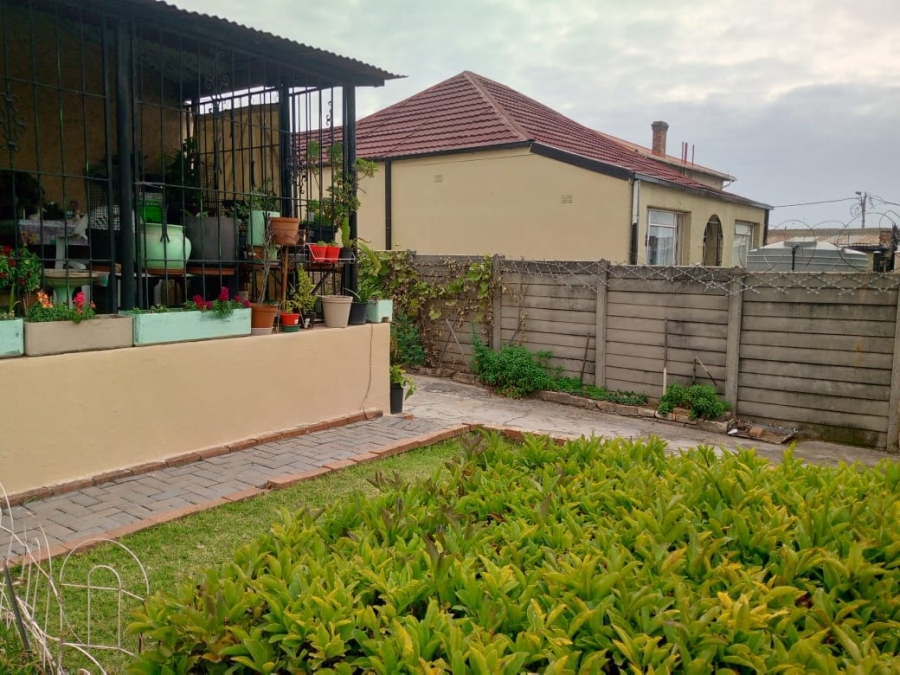 4 Bedroom Property for Sale in Rosettenville Gauteng