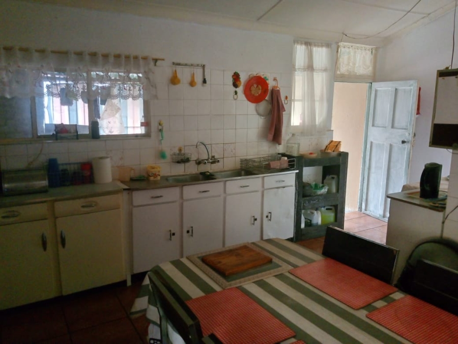4 Bedroom Property for Sale in Rosettenville Gauteng