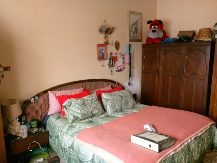 4 Bedroom Property for Sale in Rosettenville Gauteng