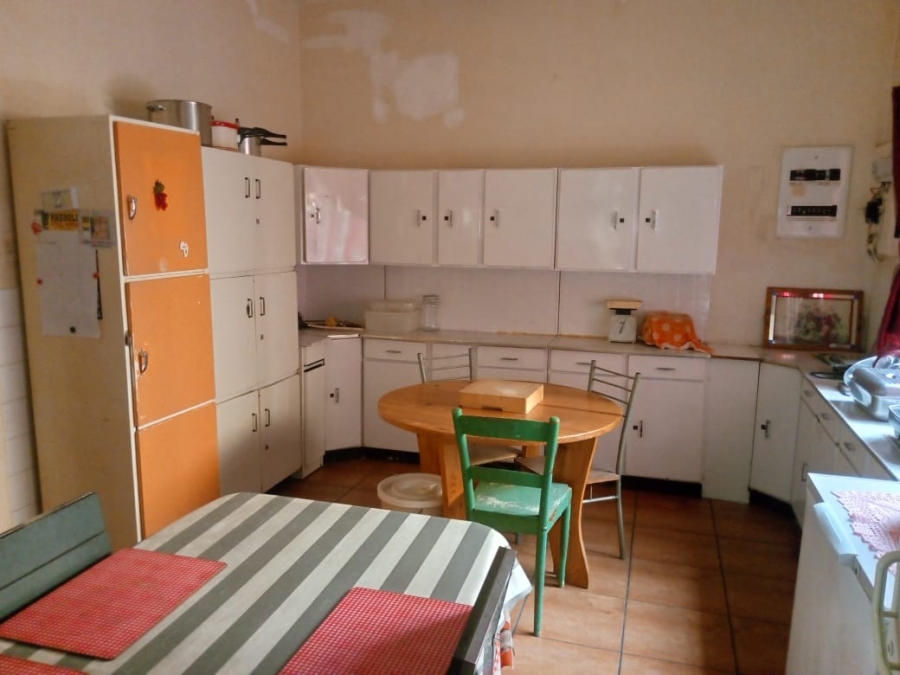 4 Bedroom Property for Sale in Rosettenville Gauteng