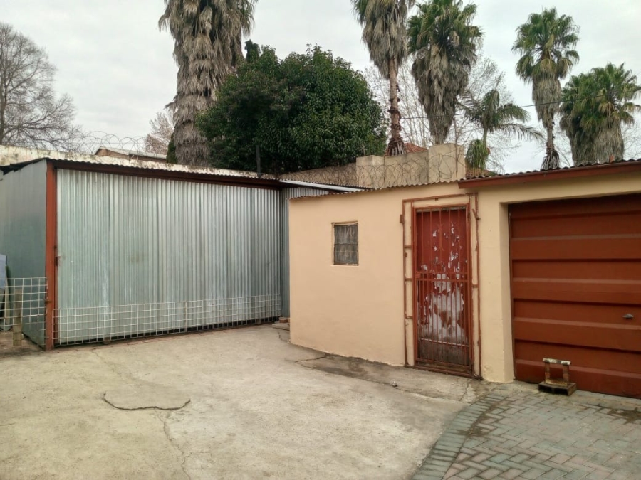 4 Bedroom Property for Sale in Rosettenville Gauteng
