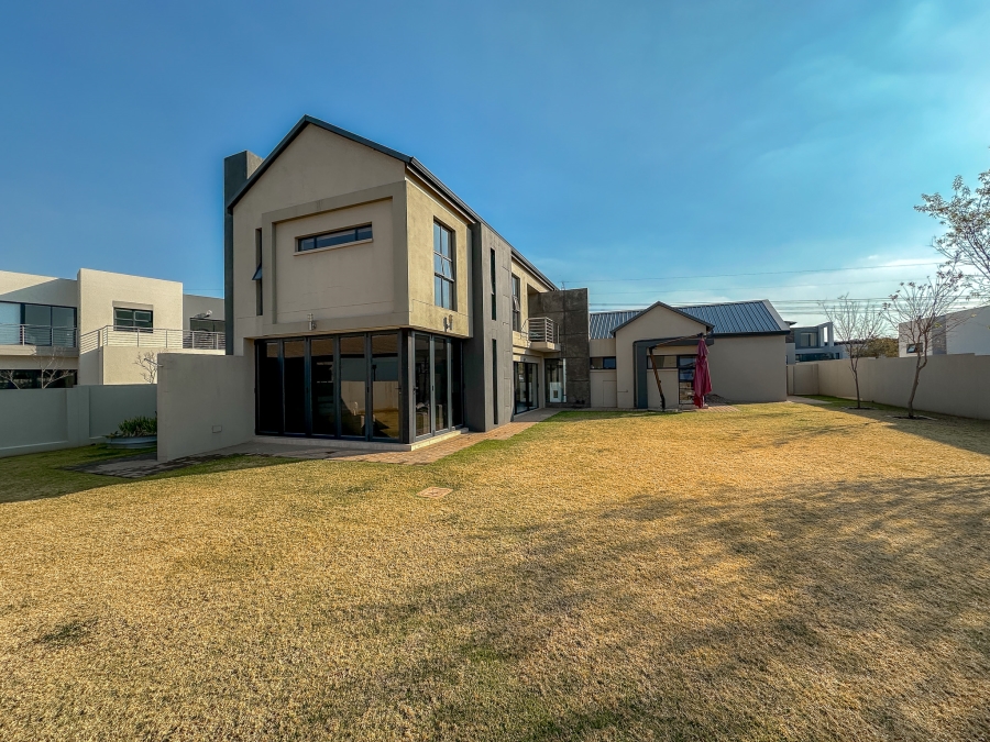 4 Bedroom Property for Sale in Midstream Meadows Gauteng