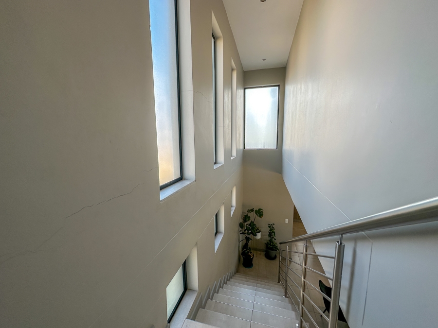 4 Bedroom Property for Sale in Midstream Meadows Gauteng