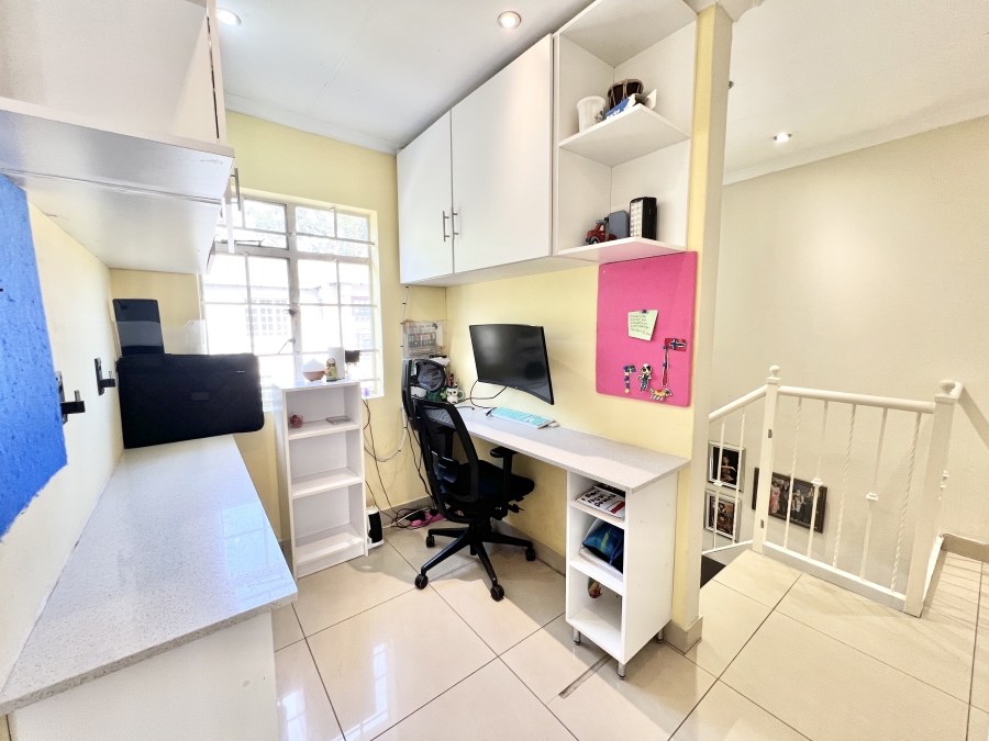 3 Bedroom Property for Sale in Kyalami Hills Gauteng