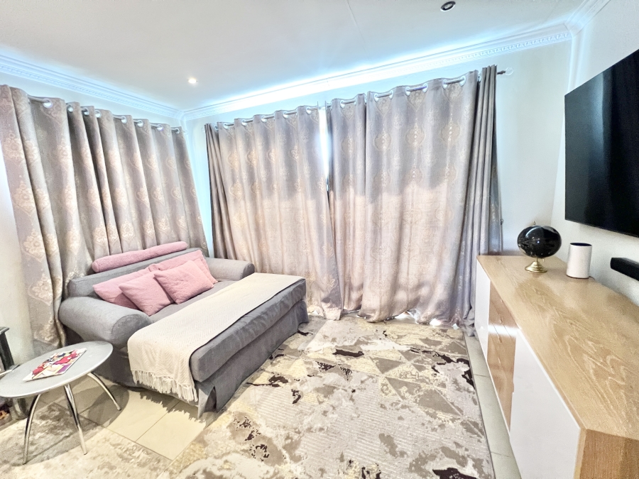 3 Bedroom Property for Sale in Kyalami Hills Gauteng