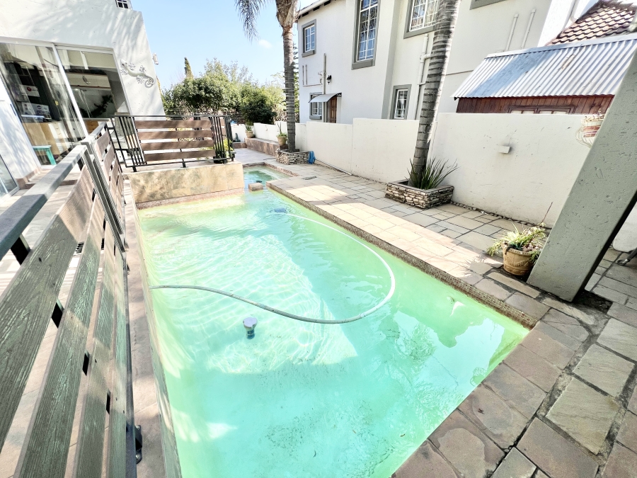 3 Bedroom Property for Sale in Kyalami Hills Gauteng