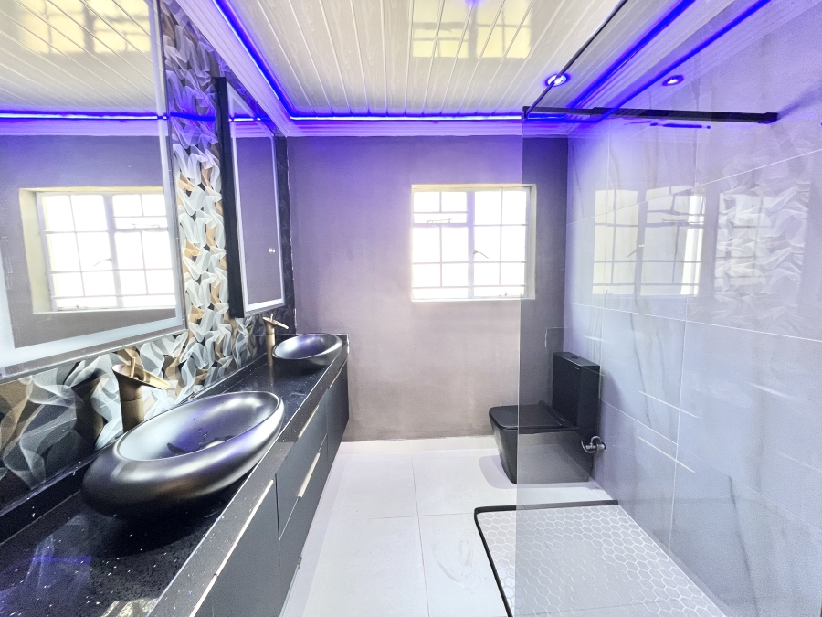 3 Bedroom Property for Sale in Kyalami Hills Gauteng
