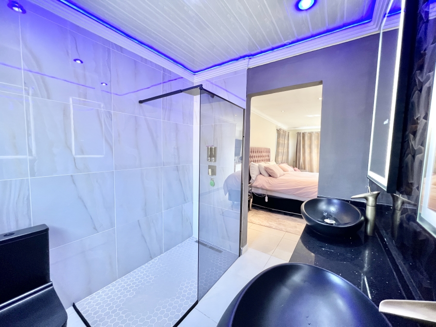 3 Bedroom Property for Sale in Kyalami Hills Gauteng