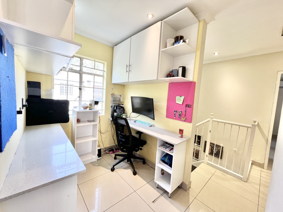 3 Bedroom Property for Sale in Kyalami Hills Gauteng