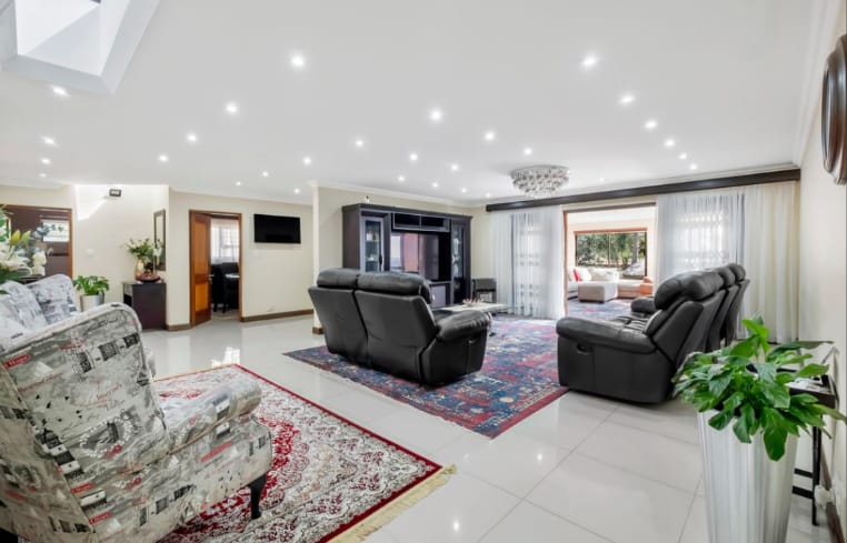 4 Bedroom Property for Sale in Little Falls Gauteng