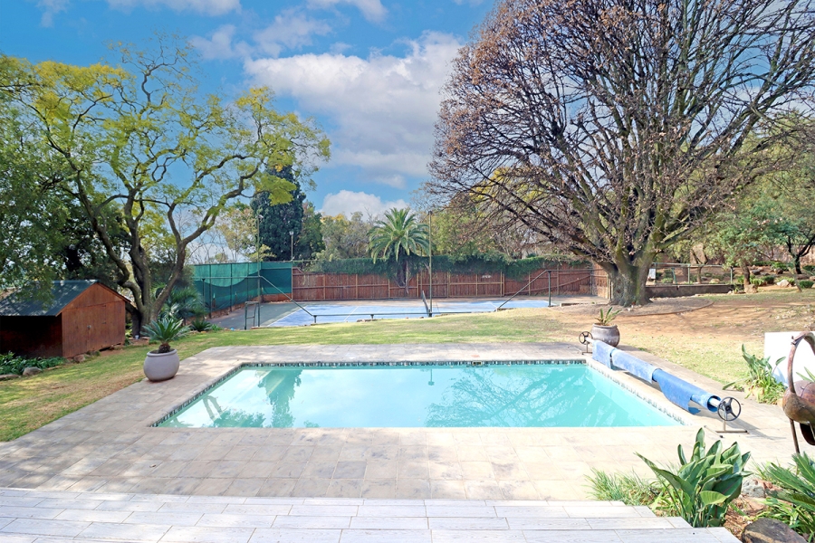 4 Bedroom Property for Sale in Linksfield Gauteng