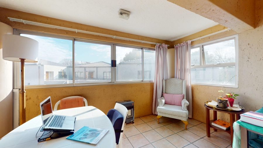 3 Bedroom Property for Sale in Parkhill Gardens Gauteng