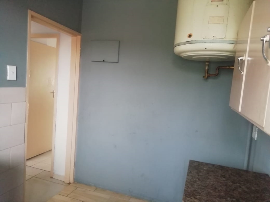 2 Bedroom Property for Sale in Sunnyside Gauteng