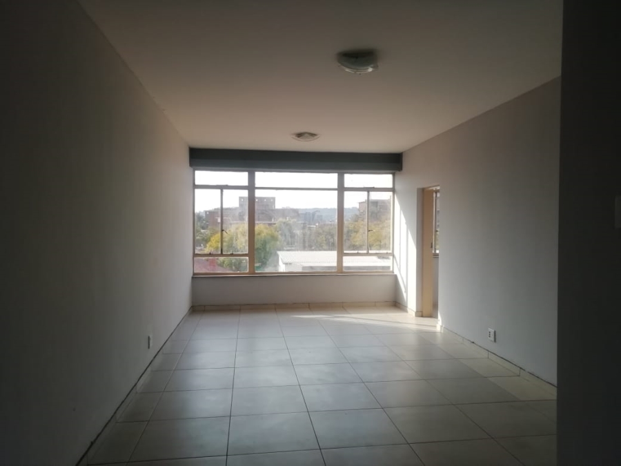 2 Bedroom Property for Sale in Sunnyside Gauteng
