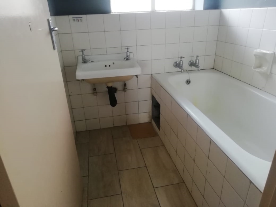 2 Bedroom Property for Sale in Sunnyside Gauteng