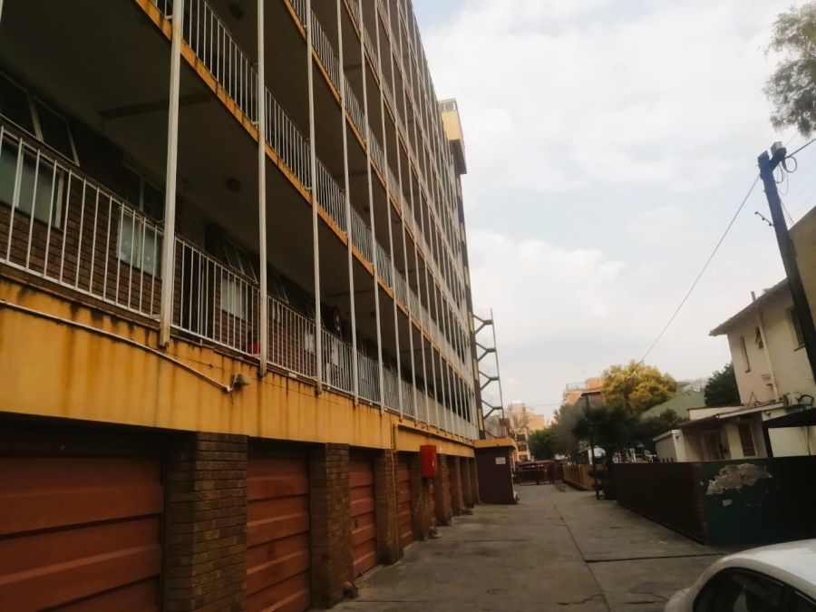 2 Bedroom Property for Sale in Sunnyside Gauteng