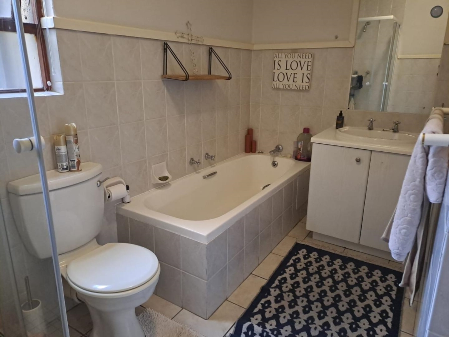 3 Bedroom Property for Sale in Rivonia Gauteng