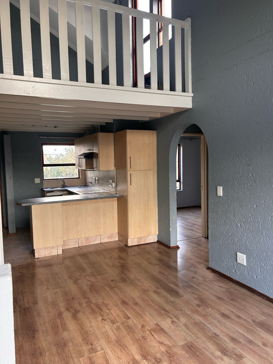 2 Bedroom Property for Sale in Lonehill Gauteng