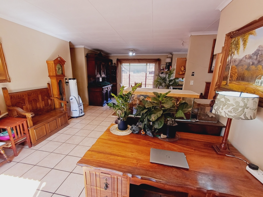 4 Bedroom Property for Sale in Montana Park Gauteng