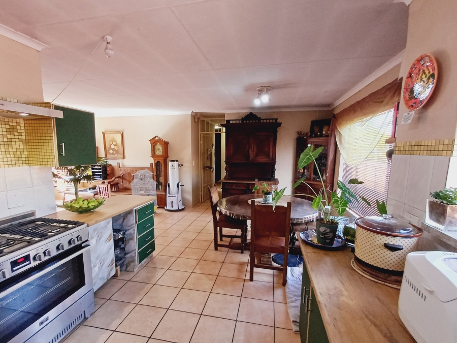 4 Bedroom Property for Sale in Montana Park Gauteng