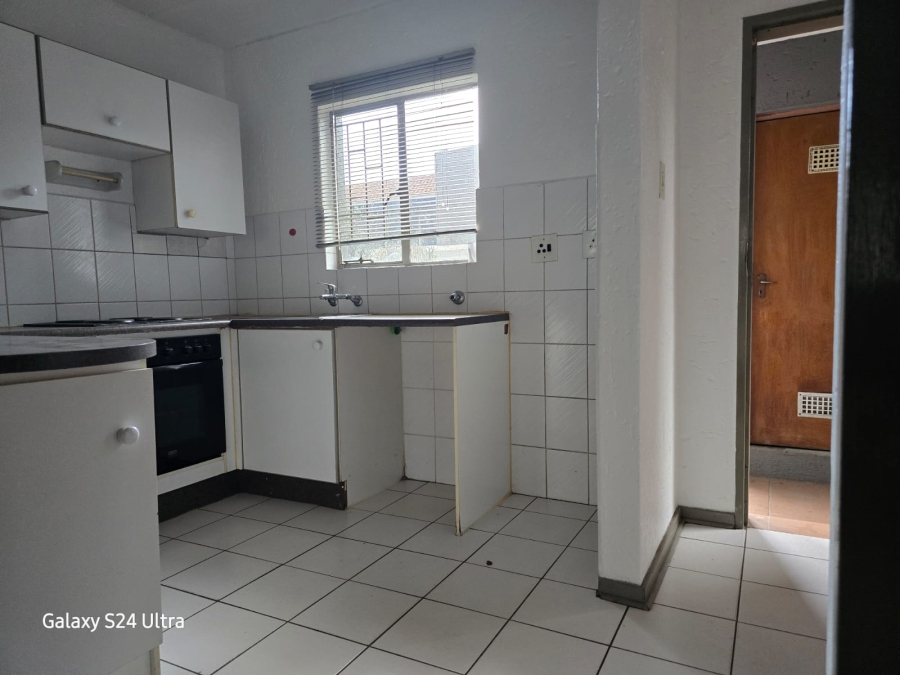 1 Bedroom Property for Sale in Union Gauteng
