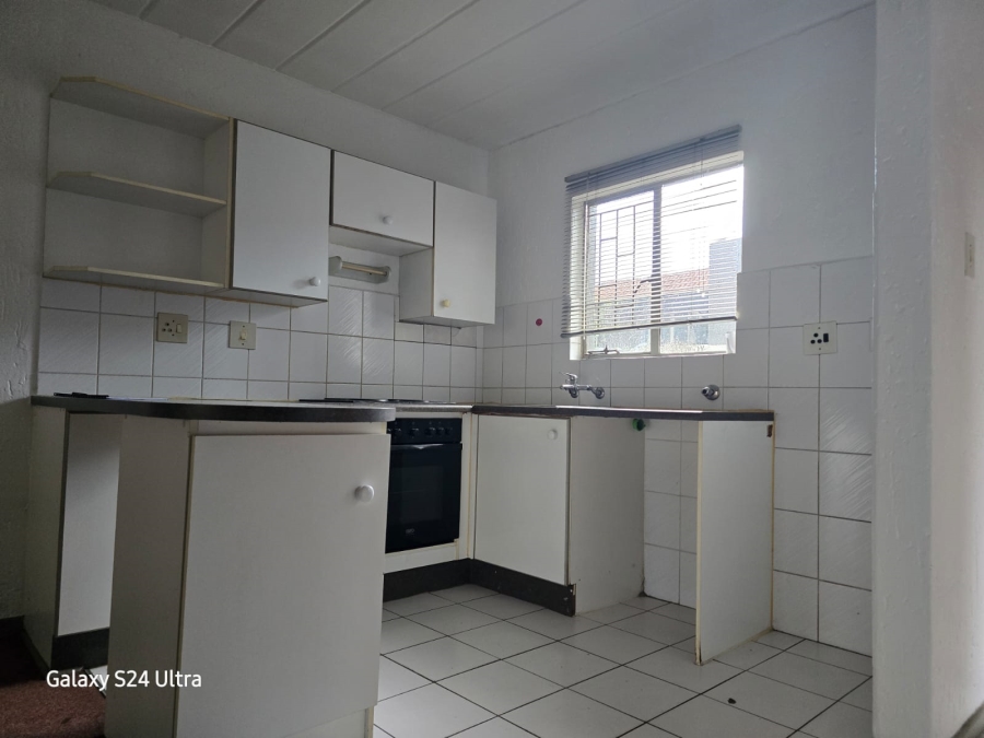 1 Bedroom Property for Sale in Union Gauteng
