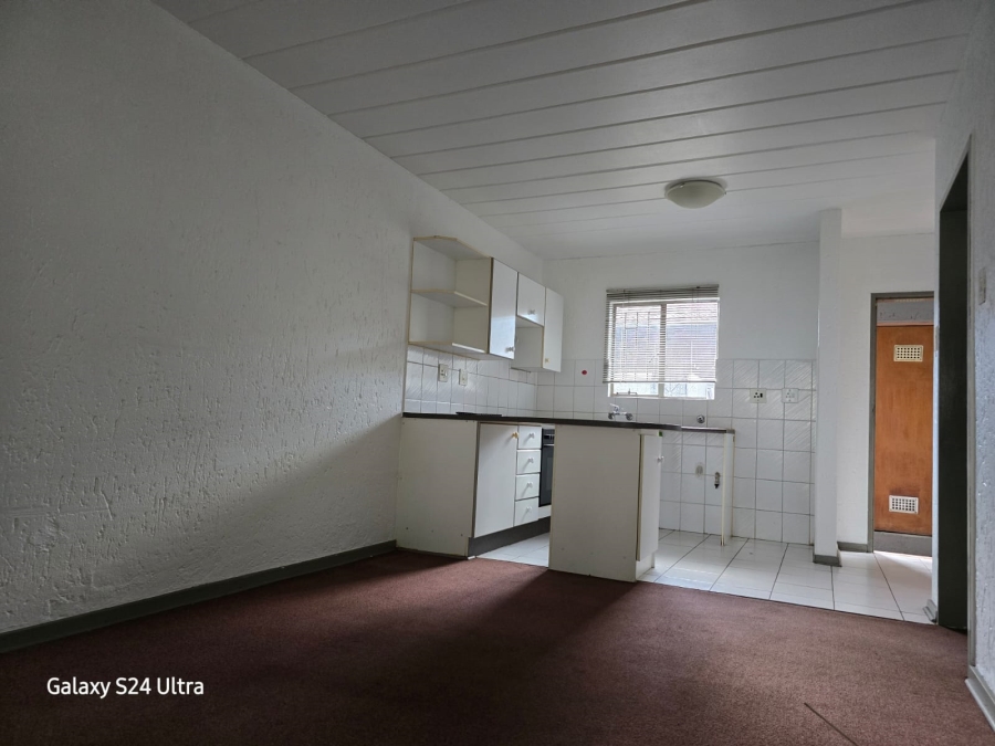 1 Bedroom Property for Sale in Union Gauteng