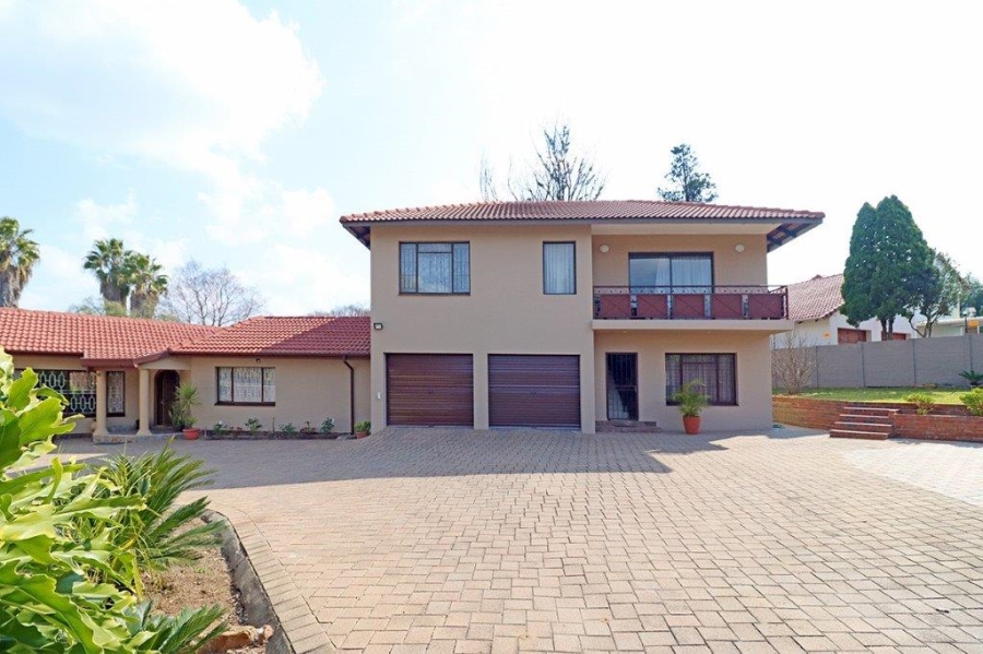 4 Bedroom Property for Sale in Marais Steyn Park Gauteng