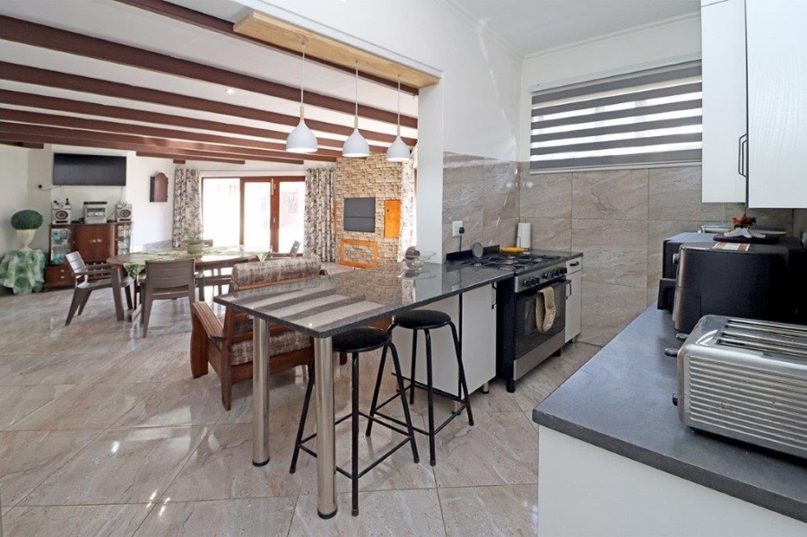 4 Bedroom Property for Sale in Marais Steyn Park Gauteng