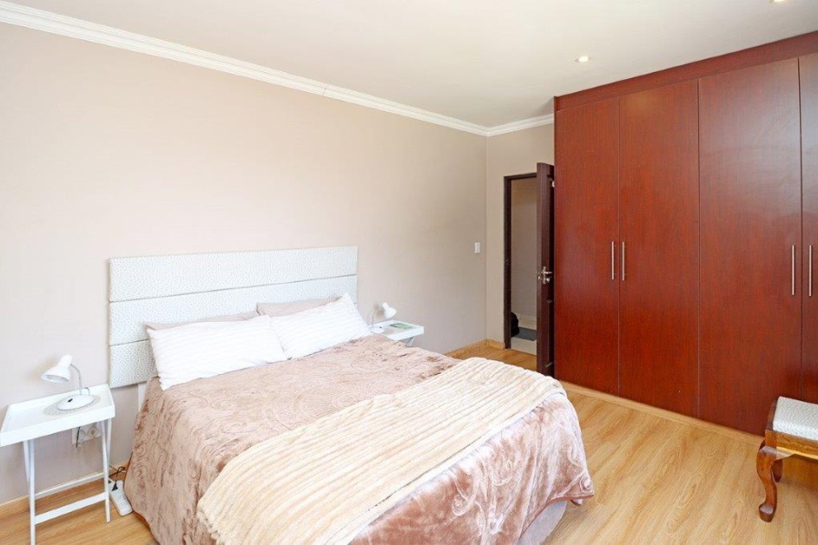 4 Bedroom Property for Sale in Marais Steyn Park Gauteng