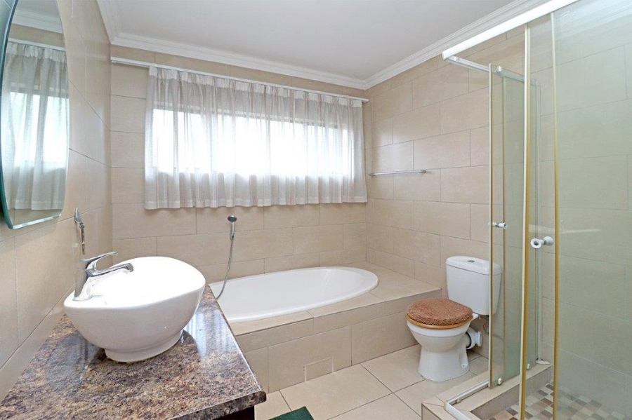 4 Bedroom Property for Sale in Marais Steyn Park Gauteng
