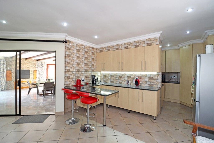 4 Bedroom Property for Sale in Marais Steyn Park Gauteng