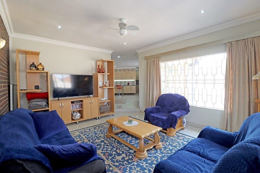 4 Bedroom Property for Sale in Marais Steyn Park Gauteng