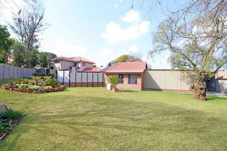 4 Bedroom Property for Sale in Marais Steyn Park Gauteng
