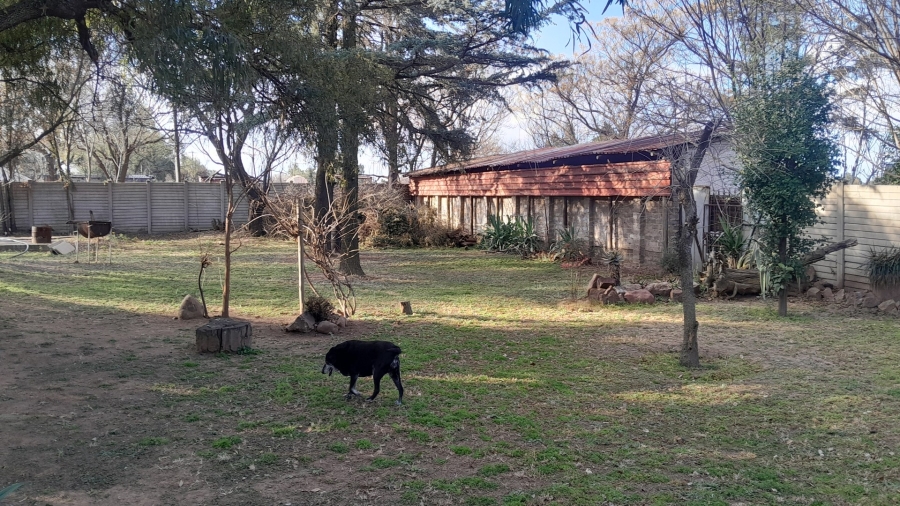 3 Bedroom Property for Sale in Theoville Gauteng