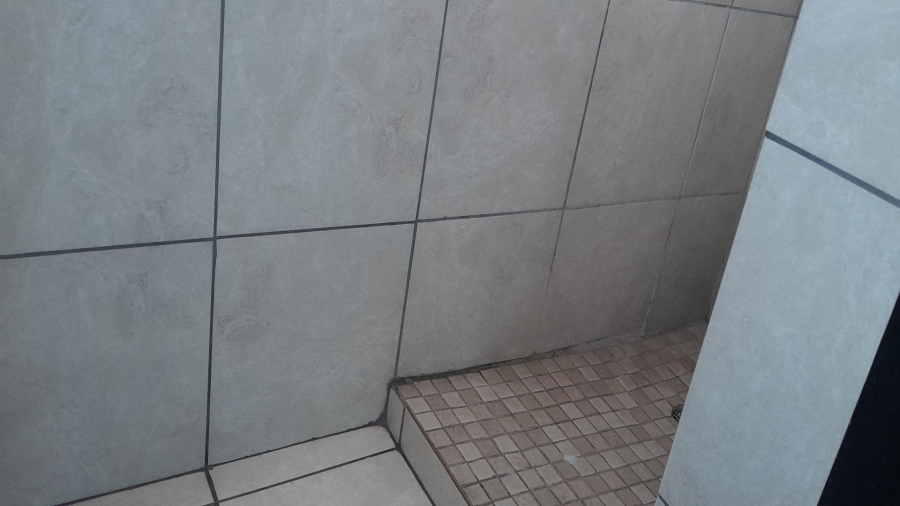3 Bedroom Property for Sale in Theoville Gauteng