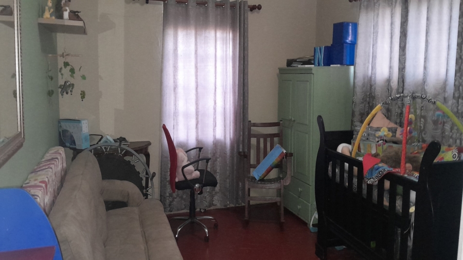 3 Bedroom Property for Sale in Theoville Gauteng