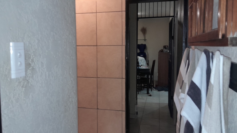 3 Bedroom Property for Sale in Theoville Gauteng