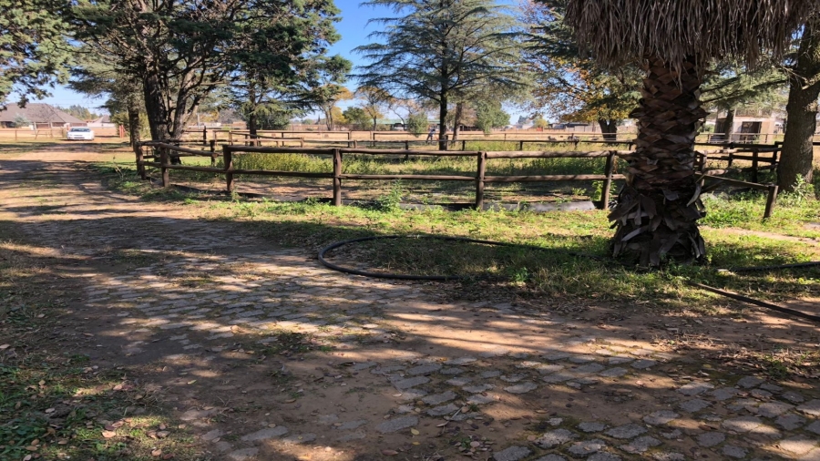 3 Bedroom Property for Sale in Theoville Gauteng