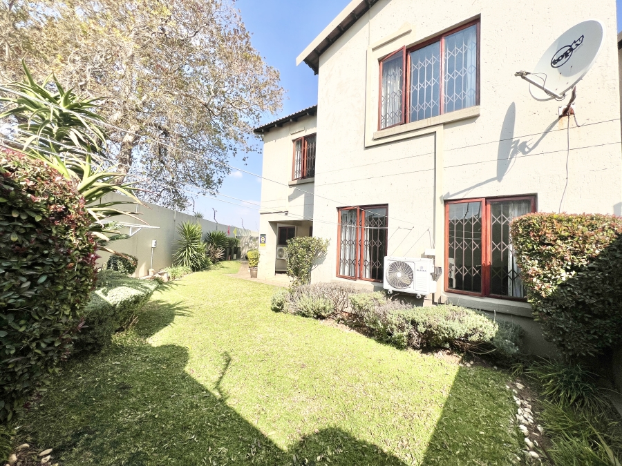 3 Bedroom Property for Sale in Country View Estate Gauteng
