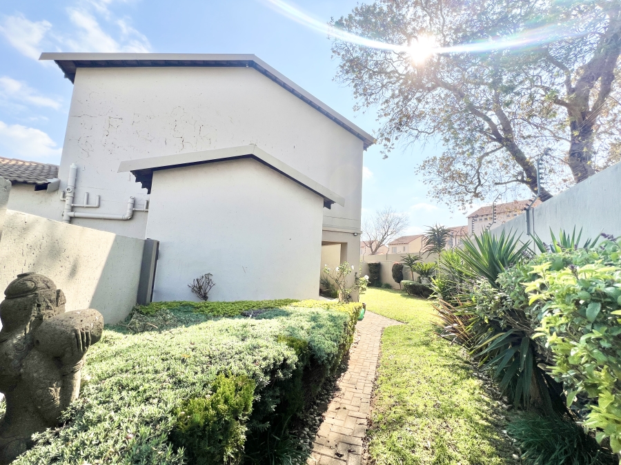 3 Bedroom Property for Sale in Country View Estate Gauteng