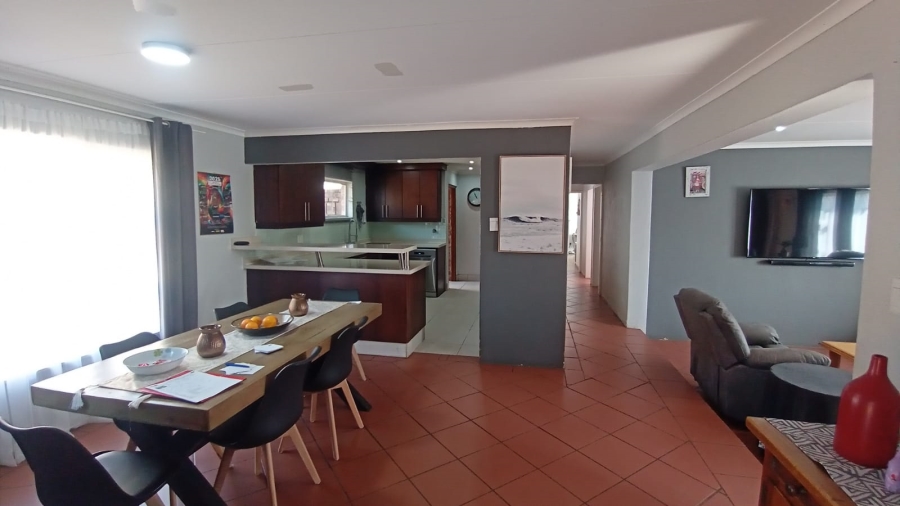 3 Bedroom Property for Sale in Radiokop Gauteng