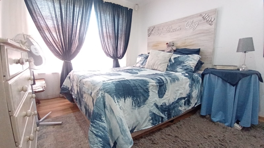 3 Bedroom Property for Sale in Radiokop Gauteng