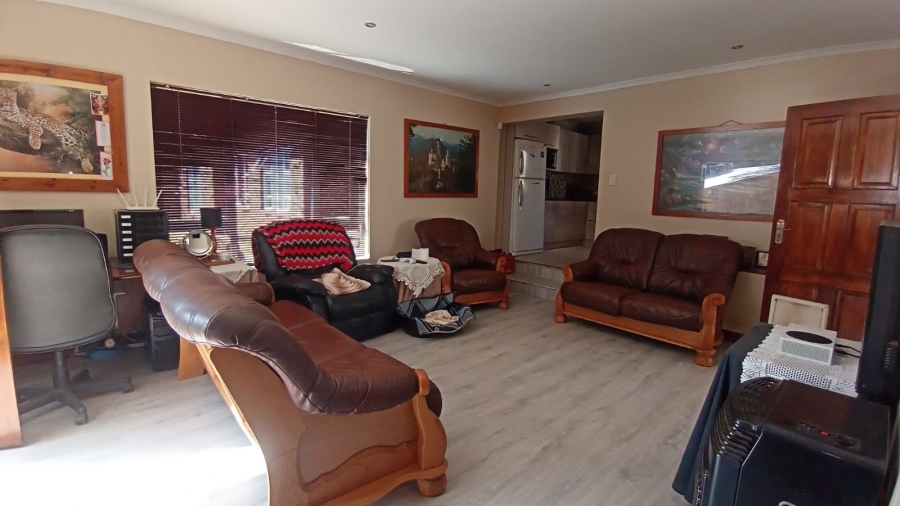 3 Bedroom Property for Sale in Radiokop Gauteng