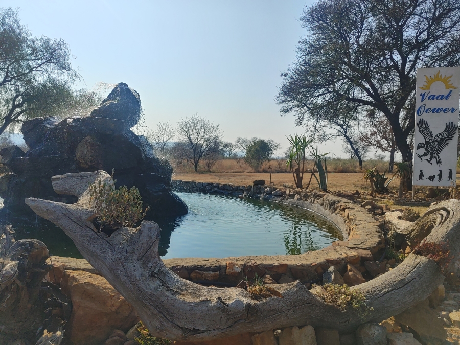 0 Bedroom Property for Sale in Vaaloewer Gauteng