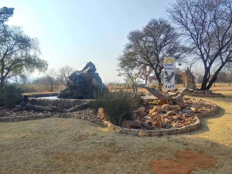 0 Bedroom Property for Sale in Vaaloewer Gauteng